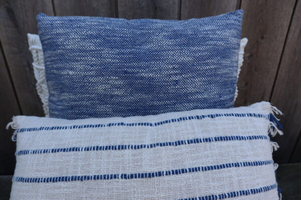 Blauw off white kussen - Afbeelding 3